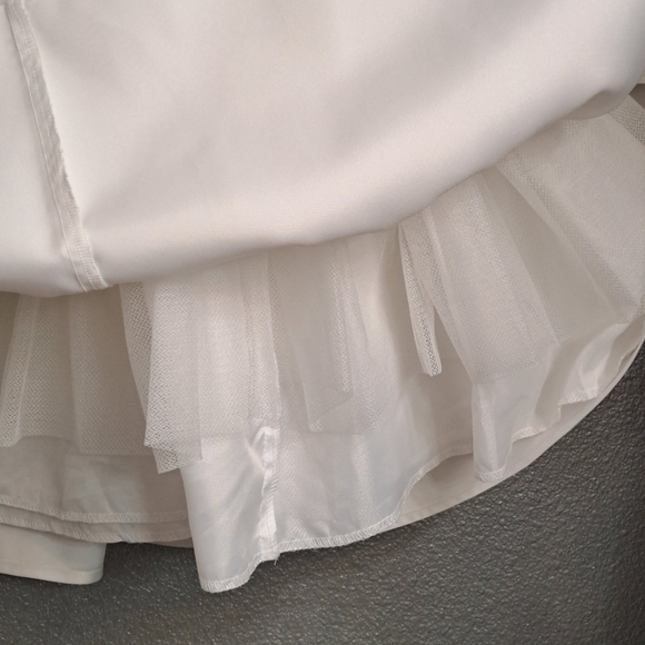 Tip Top White Flower Girl/First Communion Dress   Size 6 - Picture 5 of 6